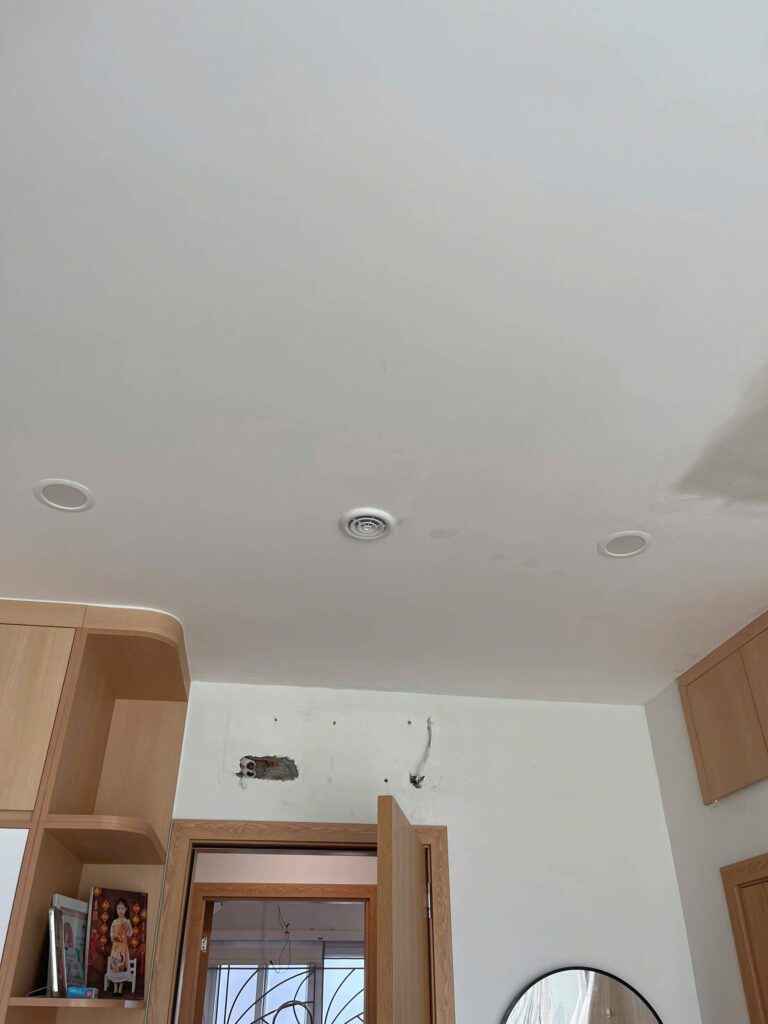 Lắp đặt hệ thống máy cấp khí tươi cho nhà phố đã hoàn thiện tại Lĩnh Nam Lắp đặt hệ thống máy cấp khí tươi cho nhà phố đã hoàn thiện tại Lĩnh Nam