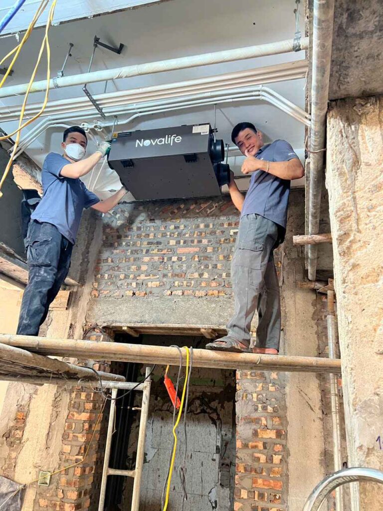 Lắp đặt hệ thống máy cấp khí tươi cho biệt thự đang hoàn thiện tại Bùi Xuân Phái
