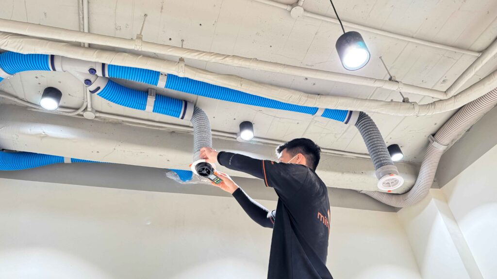 Hoàn thiện hệ thống máy cấp khí tươi cho showroom kim cương Luala